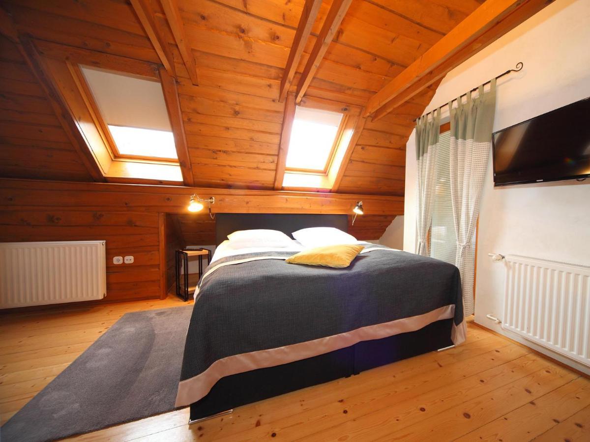 Vila Edelweiss Rooms&App Kranjska Gora Exterior photo
